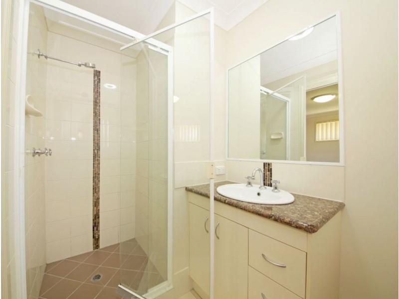 1 Wombat Place, Morayfield QLD 4506