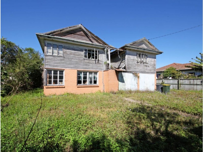 10 Biarra Street, Deagon QLD 4017