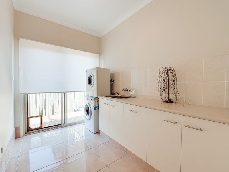 50 Wanderer Street, Springfield Lakes QLD 4300