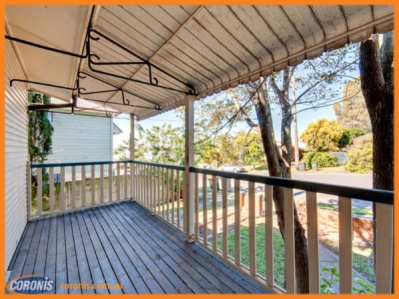 1 Lennox St, Stafford QLD 4053