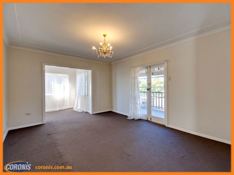 1 Lennox St, Stafford QLD 4053