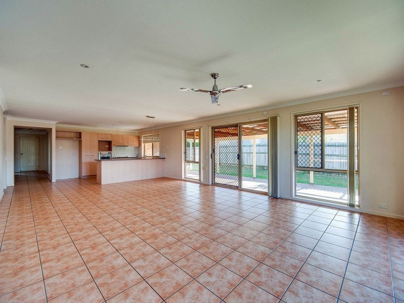 11 Springside Close, Bracken Ridge QLD 4017