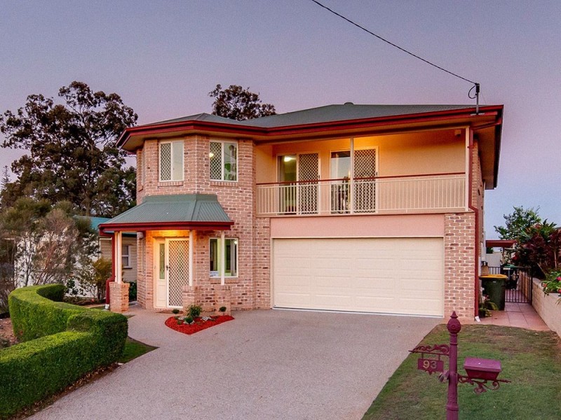 93 Pangeza Street, Stafford Heights QLD 4053