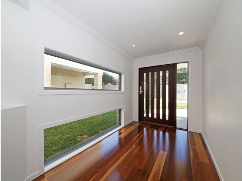 45 Nash Street, Sandgate QLD 4017