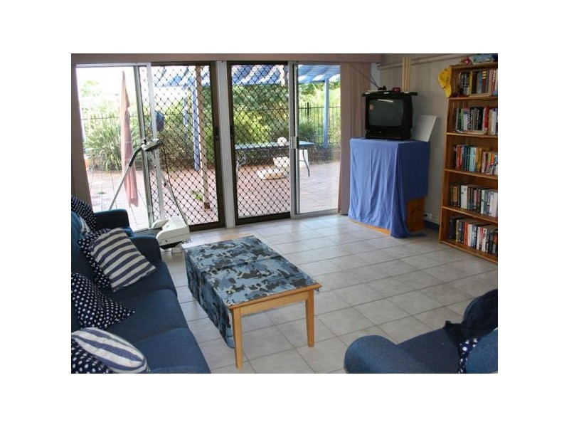 24 Caratel Street, Stafford Heights QLD 4053