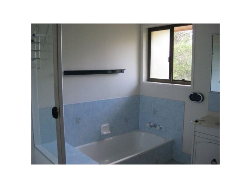 10 Quinnia Court, Ferny Hills QLD 4055