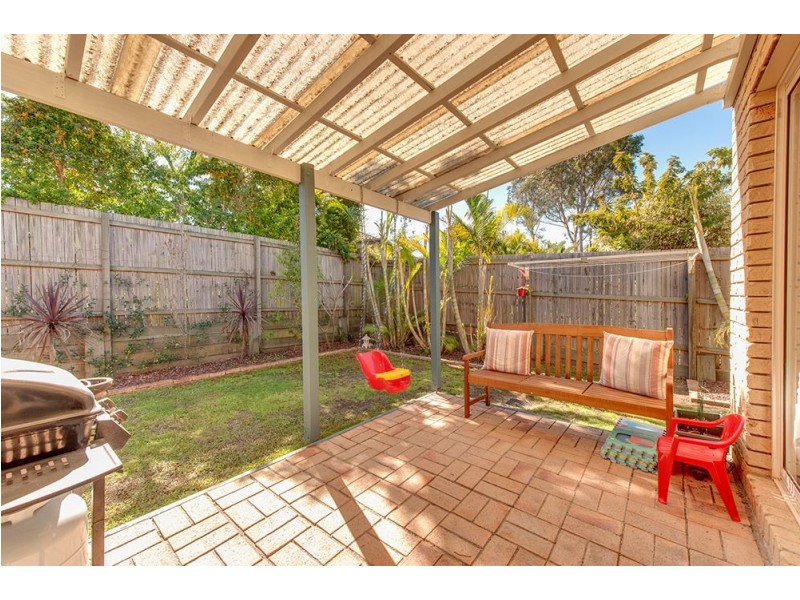 16 Piccadilly Place, Forest Lake QLD 4078