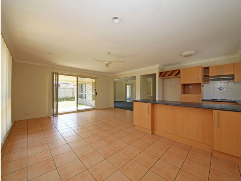24 Summerhill Drive, Morayfield QLD 4506