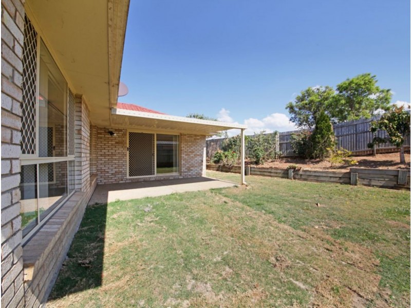 24 Summerhill Drive, Morayfield QLD 4506