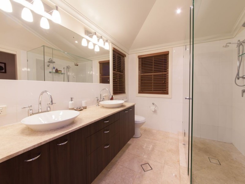 39 Quandong Street, Ashgrove QLD 4060