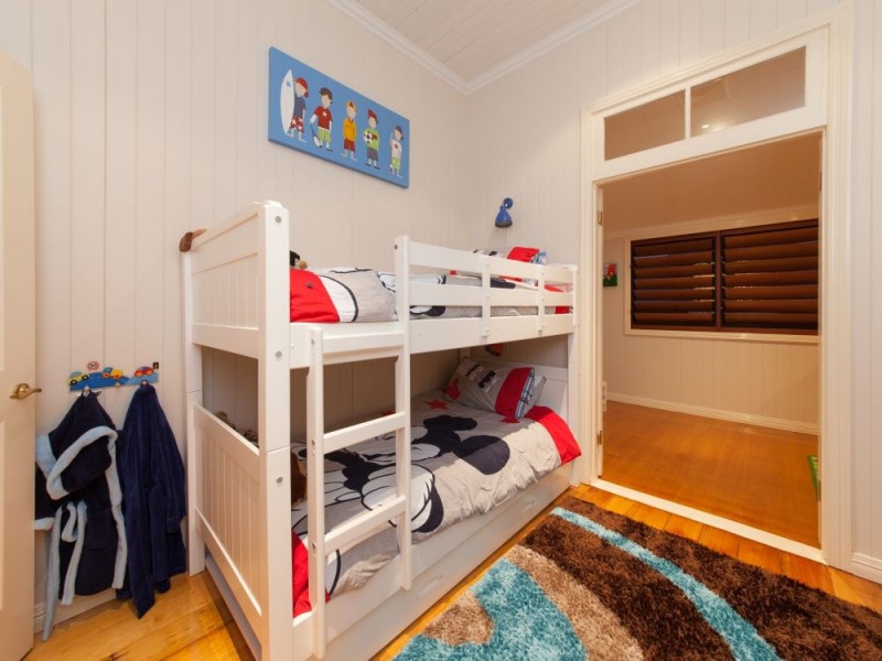 39 Quandong Street, Ashgrove QLD 4060