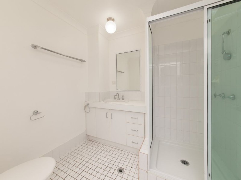 15/64-68 Herston Road, Kelvin Grove QLD 4059
