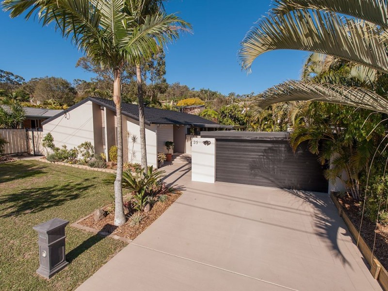 35 Jardine Drive, Springwood QLD 4127