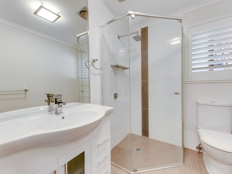 35 Jardine Drive, Springwood QLD 4127