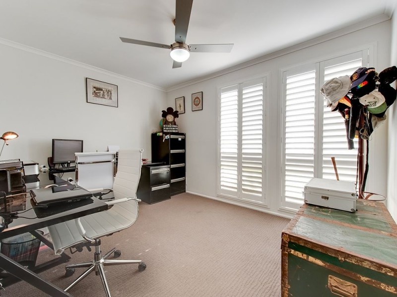 35 Jardine Drive, Springwood QLD 4127