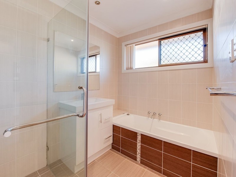 37 Trinette St, Shailer Park QLD 4128