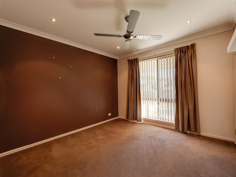 37 Trinette St, Shailer Park QLD 4128