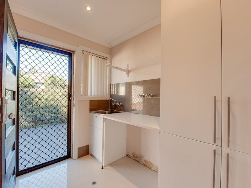 37 Trinette St, Shailer Park QLD 4128