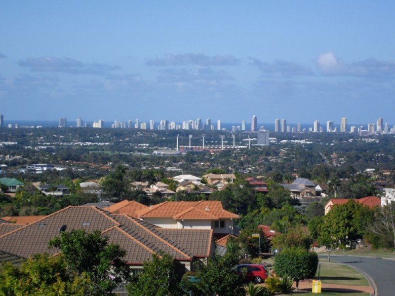2/86 Kincaid Drive, Highland Park QLD 4211