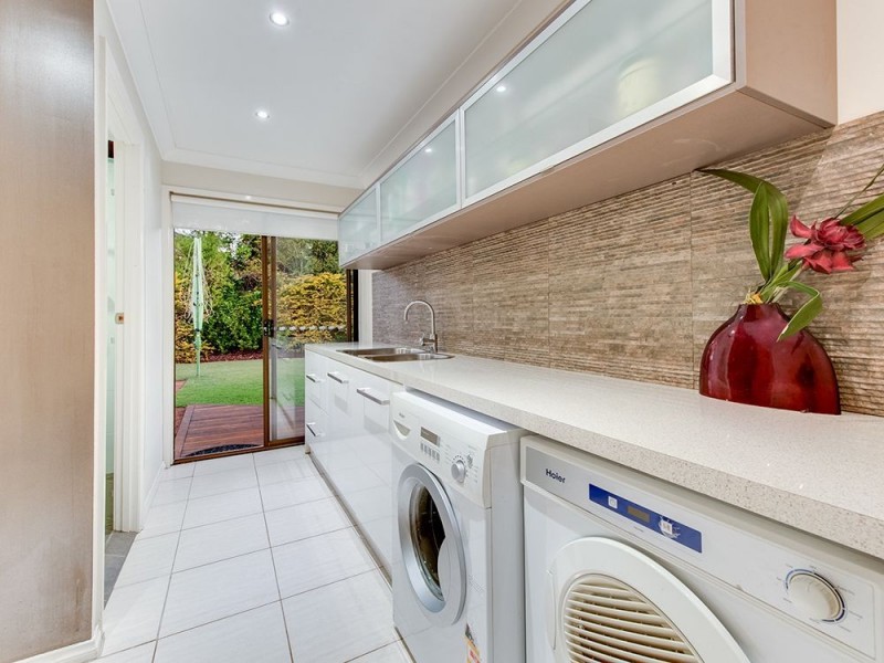 9 Satch Court, Eight Mile Plains QLD 4113