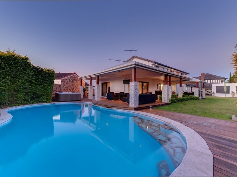 9 Satch Court, Eight Mile Plains QLD 4113