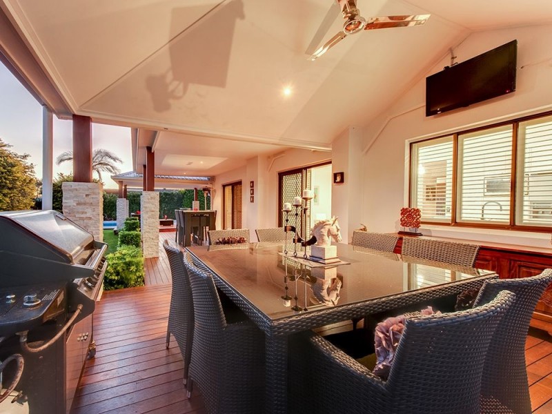 9 Satch Court, Eight Mile Plains QLD 4113