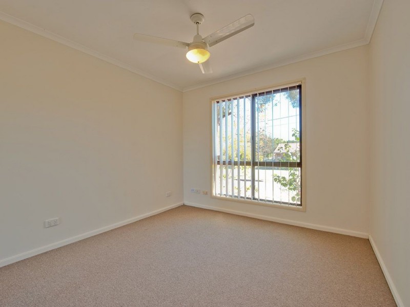 1 Figtree Lane, Redbank Plains QLD 4301