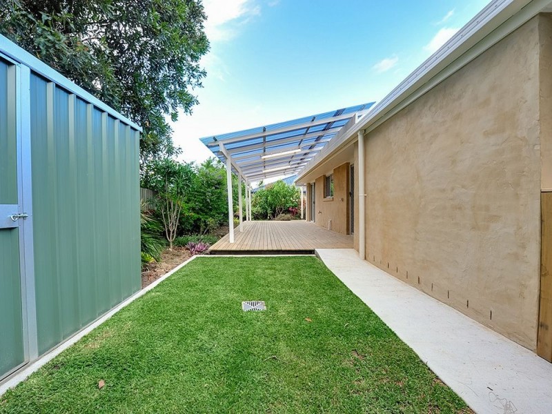 303 Belmont Road, Belmont QLD 4153