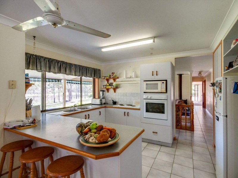 348 Magaret Rd, Kurwongbah QLD 4503