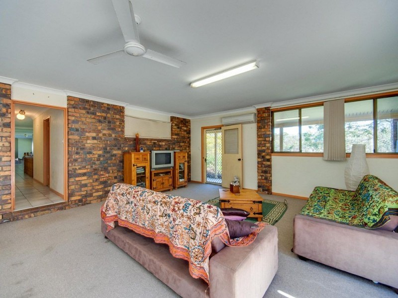 348 Magaret Rd, Kurwongbah QLD 4503