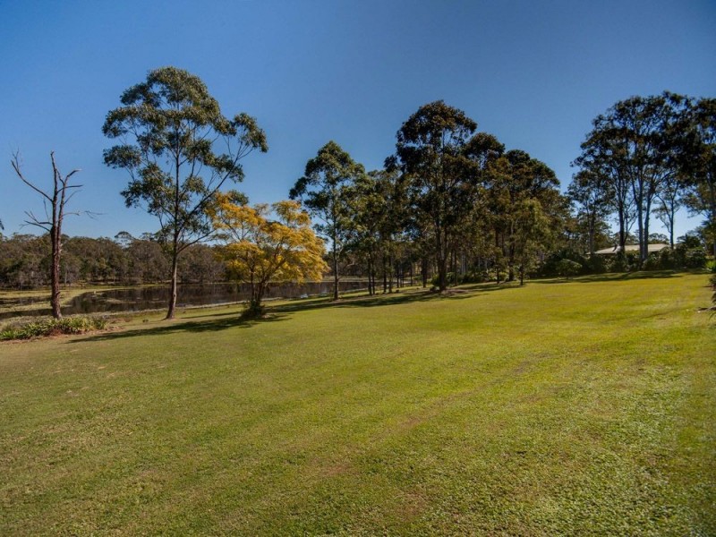 348 Magaret Rd, Kurwongbah QLD 4503