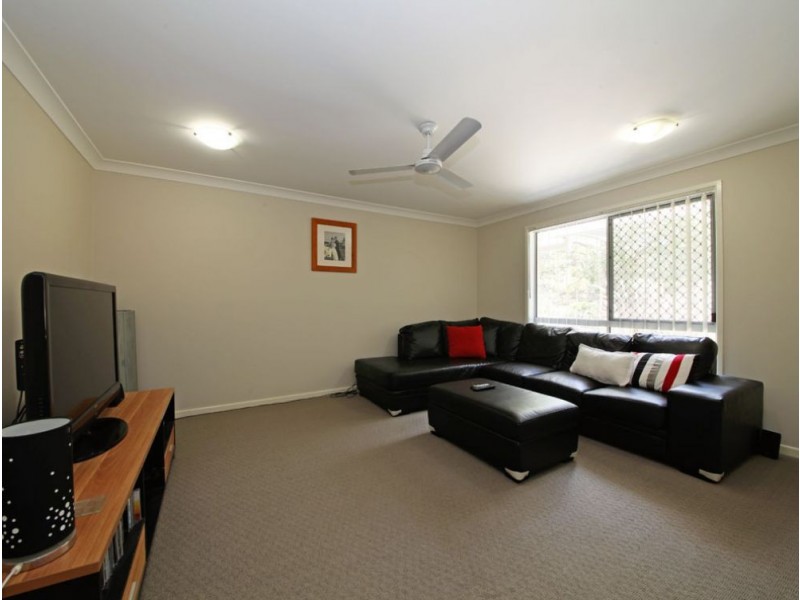 12 Dorothy Street, Narangba QLD 4504