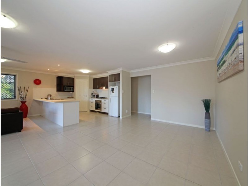 12 Dorothy Street, Narangba QLD 4504