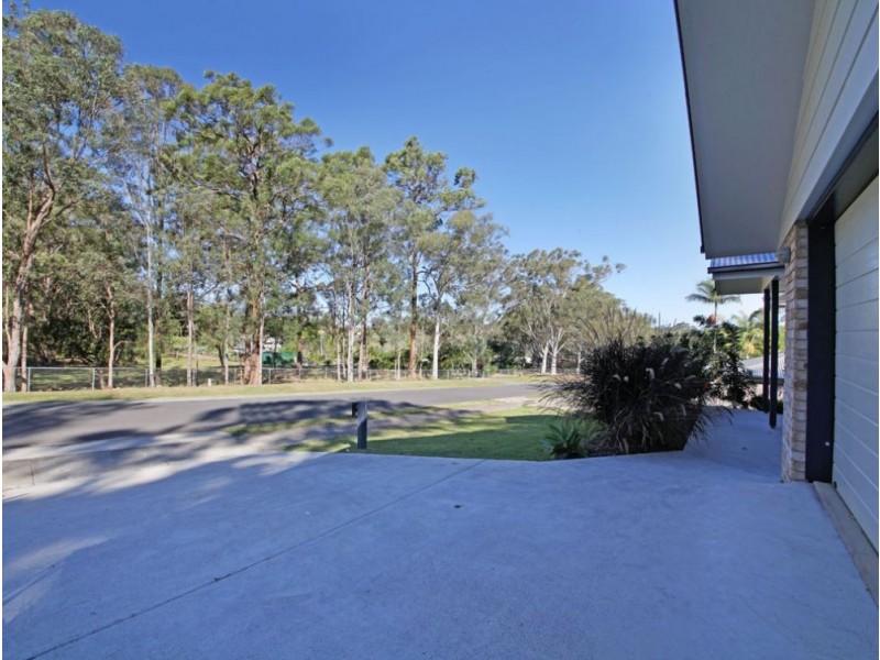 12 Dorothy Street, Narangba QLD 4504
