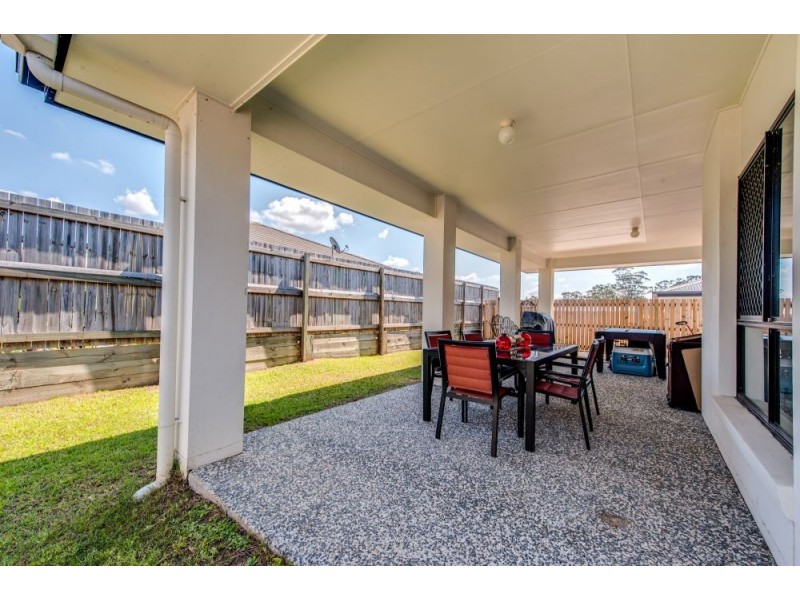 5 Jerome Street, Augustine Heights QLD 4300