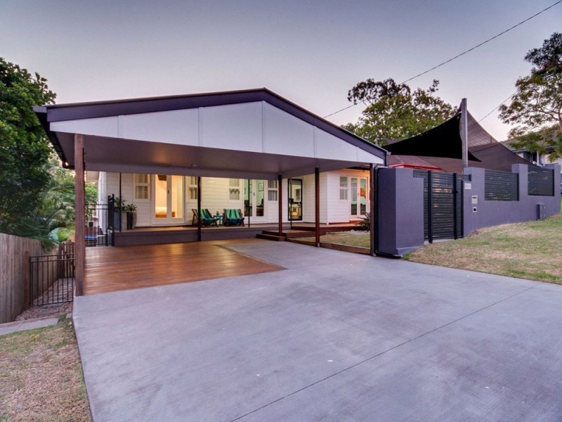69 Yanderra Avenue, Arana Hills QLD 4054