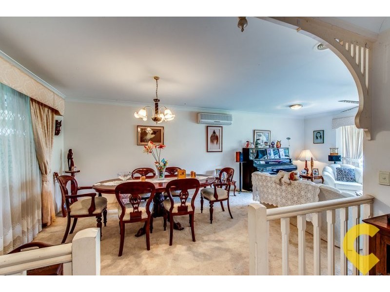 15 Leopard Tree Cl, Sinnamon Park QLD 4073