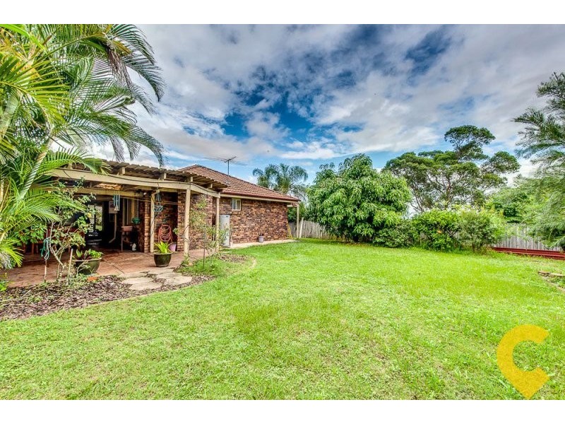 15 Leopard Tree Cl, Sinnamon Park QLD 4073