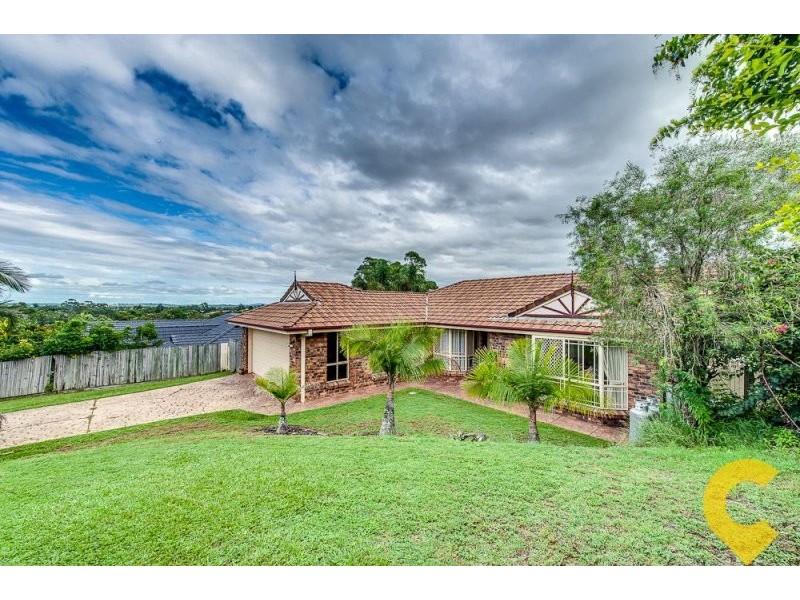 15 Leopard Tree Cl, Sinnamon Park QLD 4073