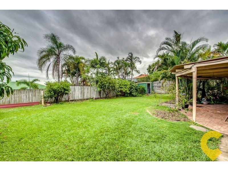 15 Leopard Tree Cl, Sinnamon Park QLD 4073