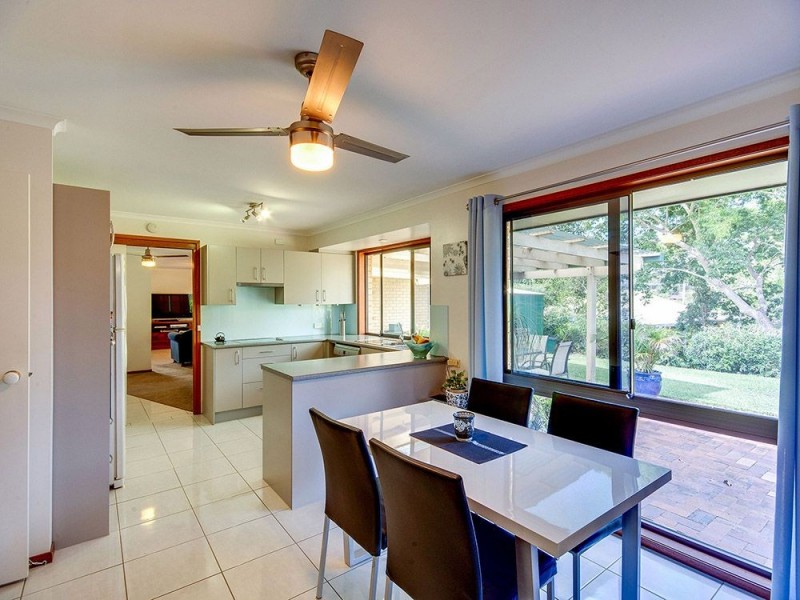 5 Weyba Court, Petrie QLD 4502