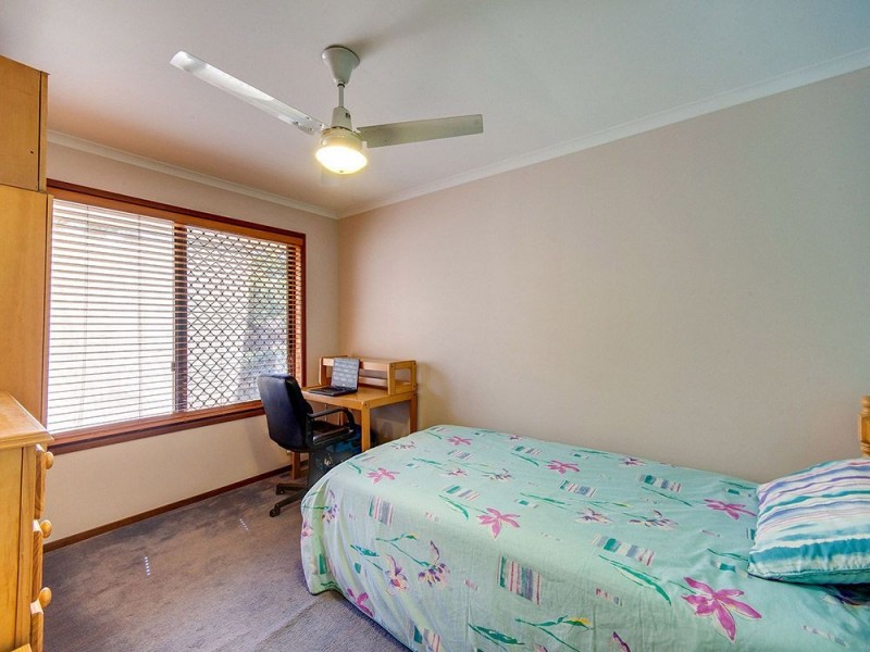 5 Weyba Court, Petrie QLD 4502