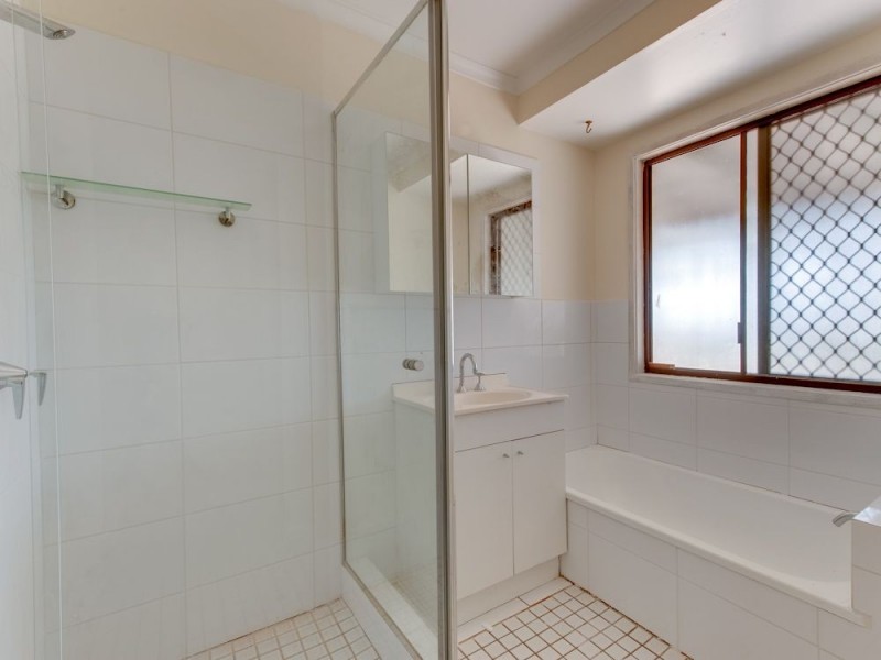 29 Heinrich Street, Mount Warren Park QLD 4207