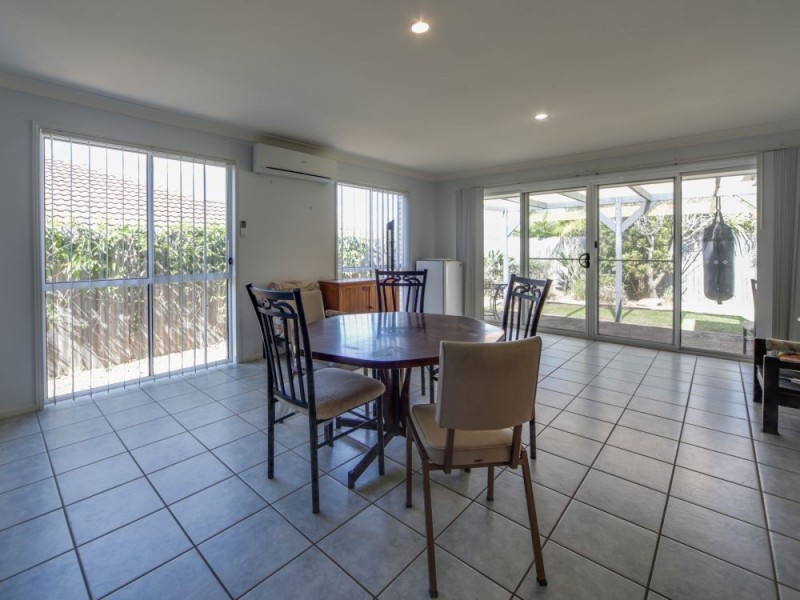 16 Billinghurst Crescent, Upper Coomera QLD 4209