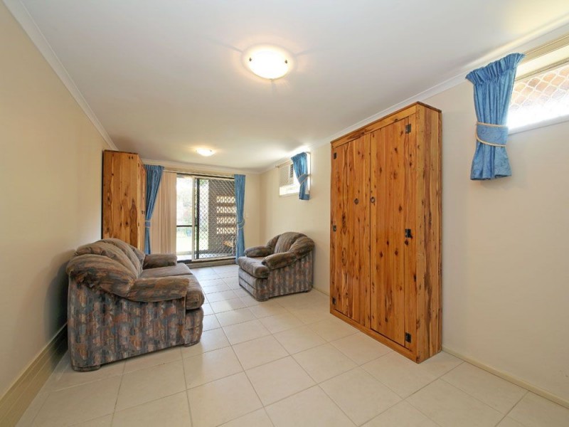 32 Fox Street, Strathpine QLD 4500