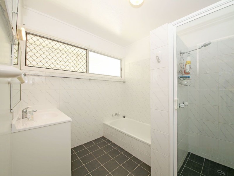 32 Fox Street, Strathpine QLD 4500