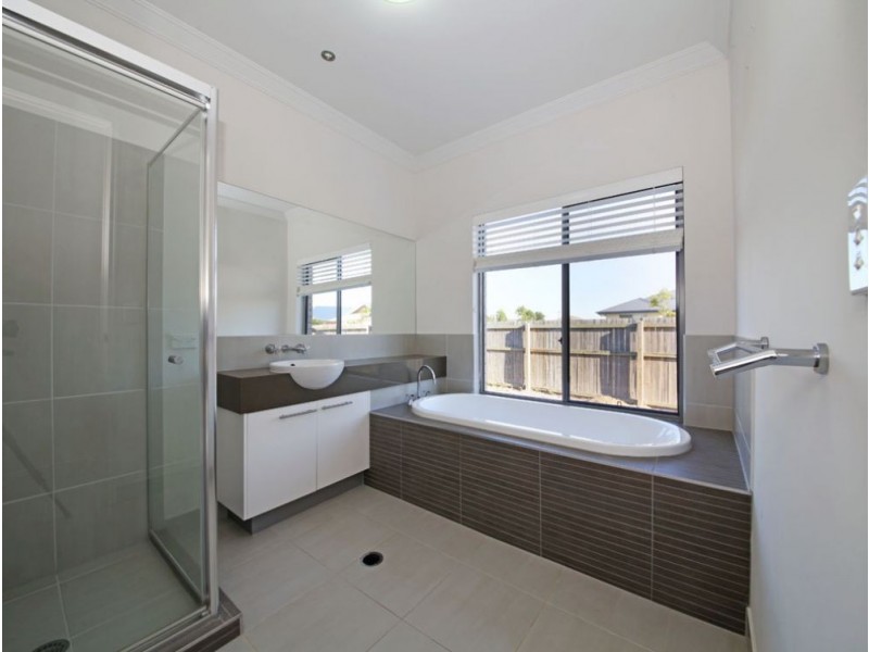 7 Mckavanagh Street, Caboolture QLD 4510