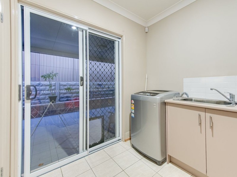 3 Larapinta Circuit, Parkinson QLD 4115