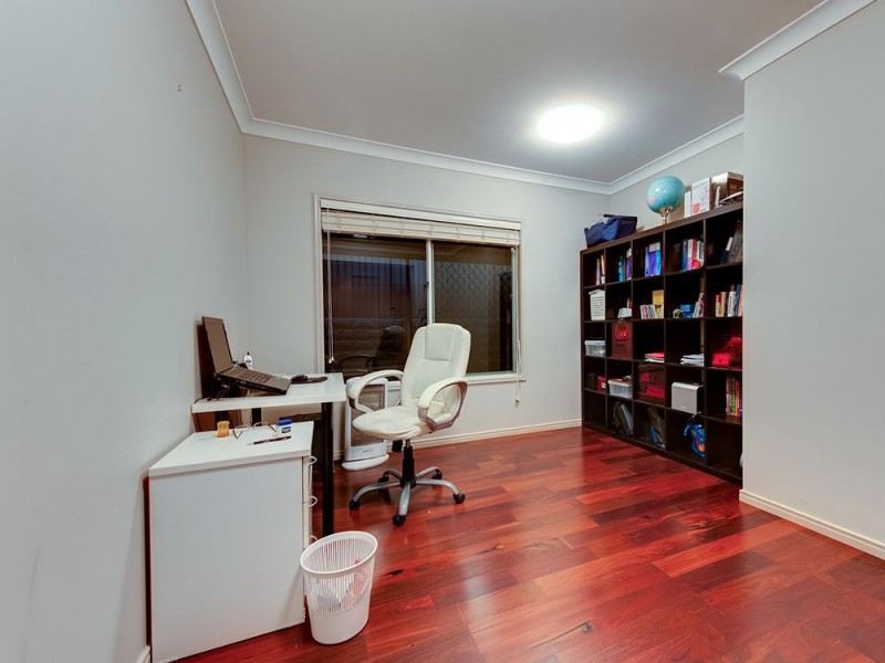 3 Larapinta Circuit, Parkinson QLD 4115