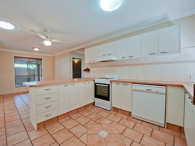 69 Leichhardt Circuit, Forest Lake QLD 4078